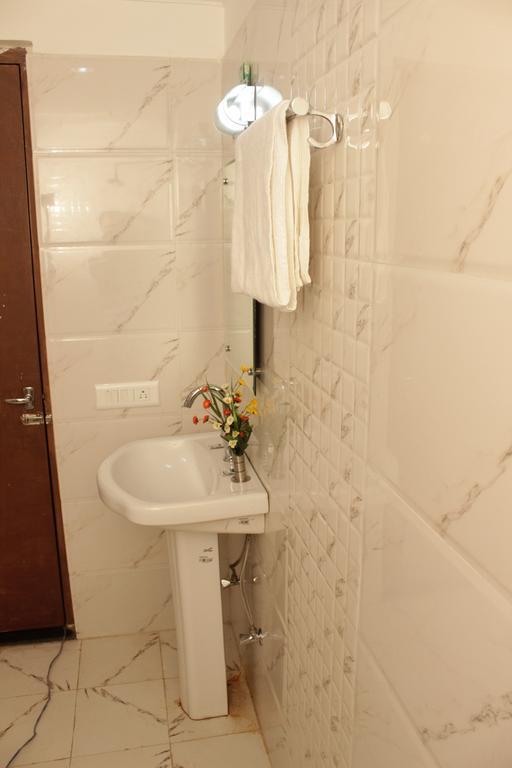Geetanjali Hotel & Motel Bharatpur Eksteriør bilde