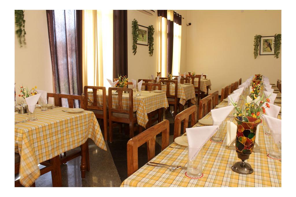 Geetanjali Hotel & Motel Bharatpur Eksteriør bilde